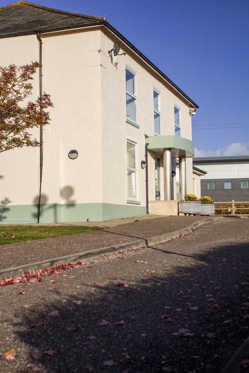 Fair Oak House Exeter Airport Hotel Clyst Saint Mary Exterior photo